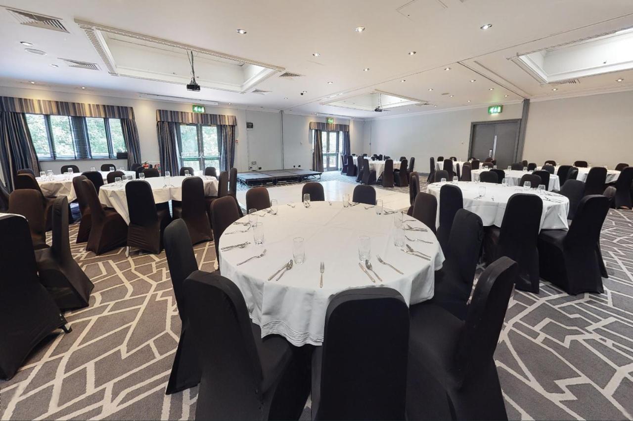 Village Hotel Coventry Exterior foto