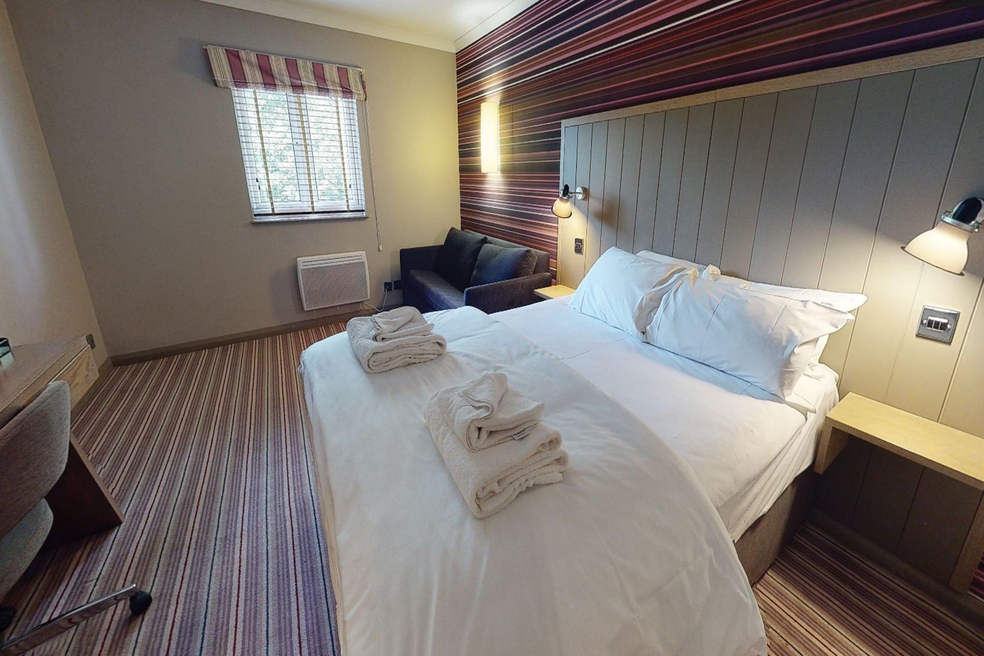 Village Hotel Coventry Exterior foto